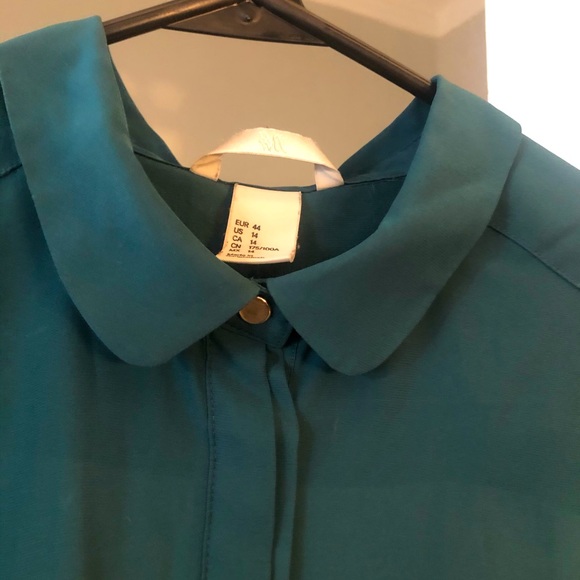 Button up Blouse - Picture 2 of 3